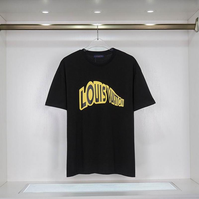 Louis Vuitton Men's T-shirts 279